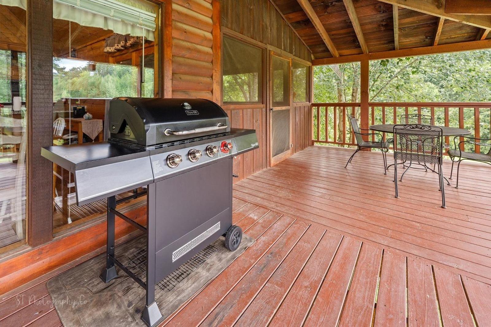 Hibernation Station Cabin سيفيرفيل المظهر الخارجي الصورة
