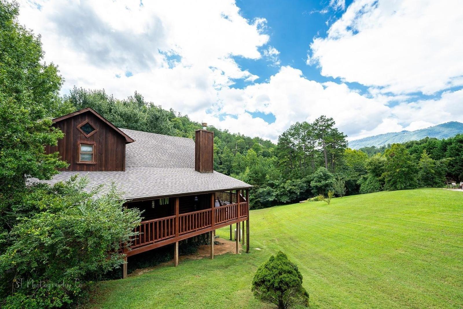 Hibernation Station Cabin سيفيرفيل المظهر الخارجي الصورة