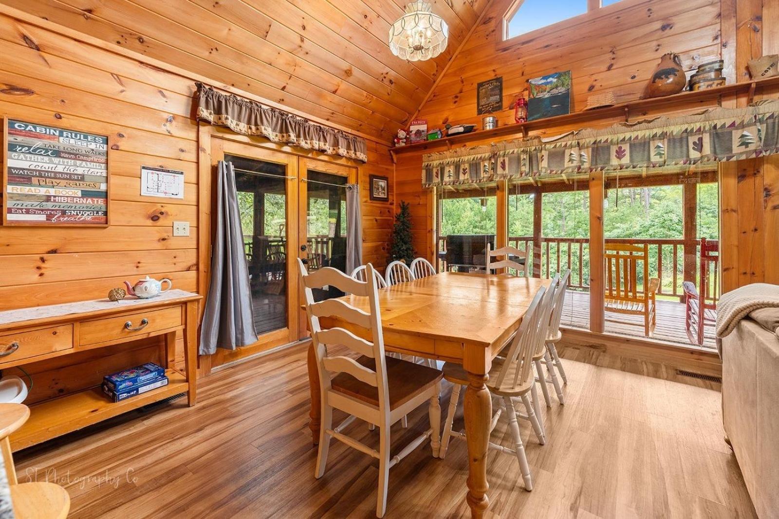 Hibernation Station Cabin سيفيرفيل المظهر الخارجي الصورة